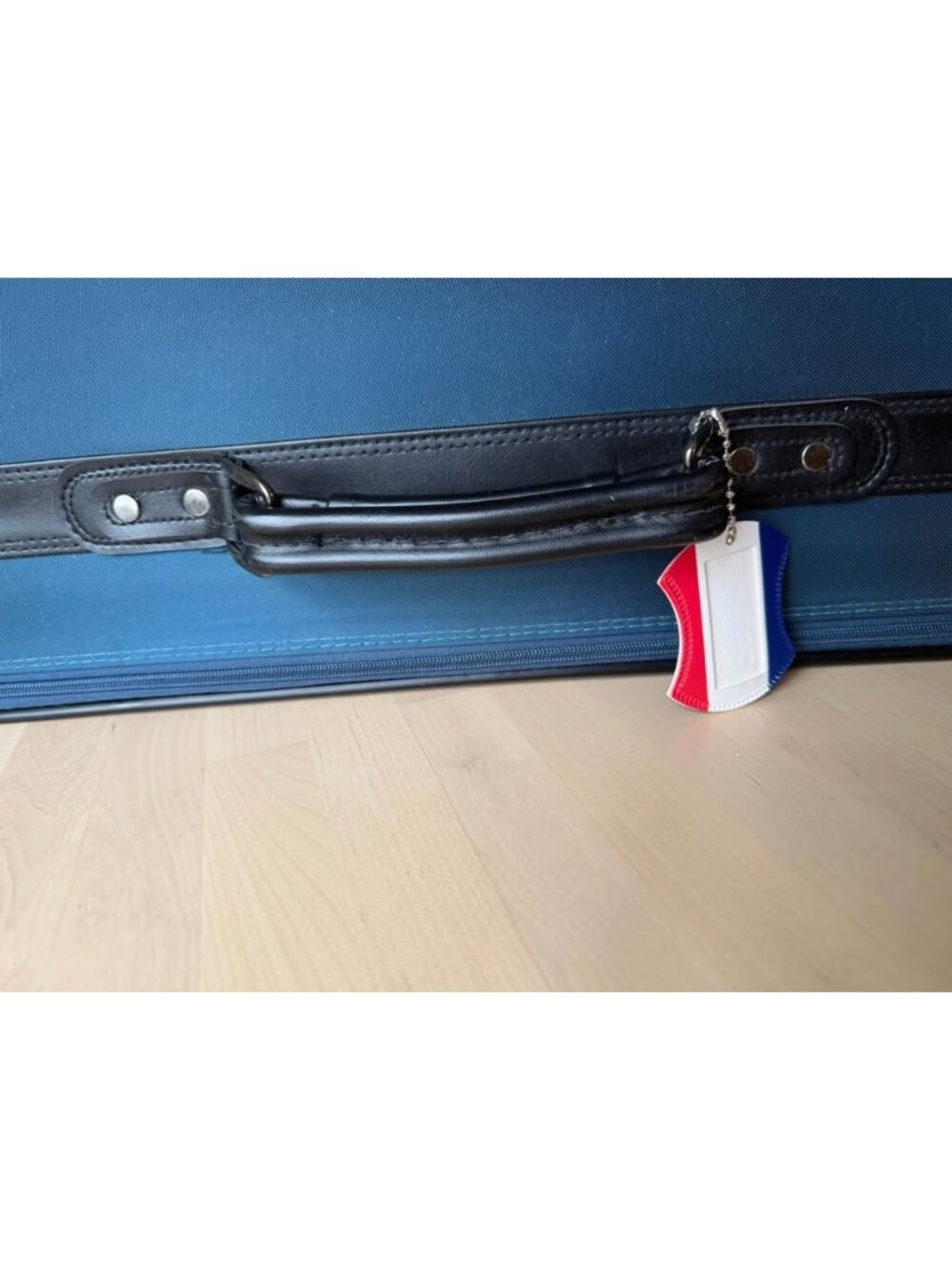 Vintage American Tourister 2-Piece Luggage Set - Picture 3 of 8